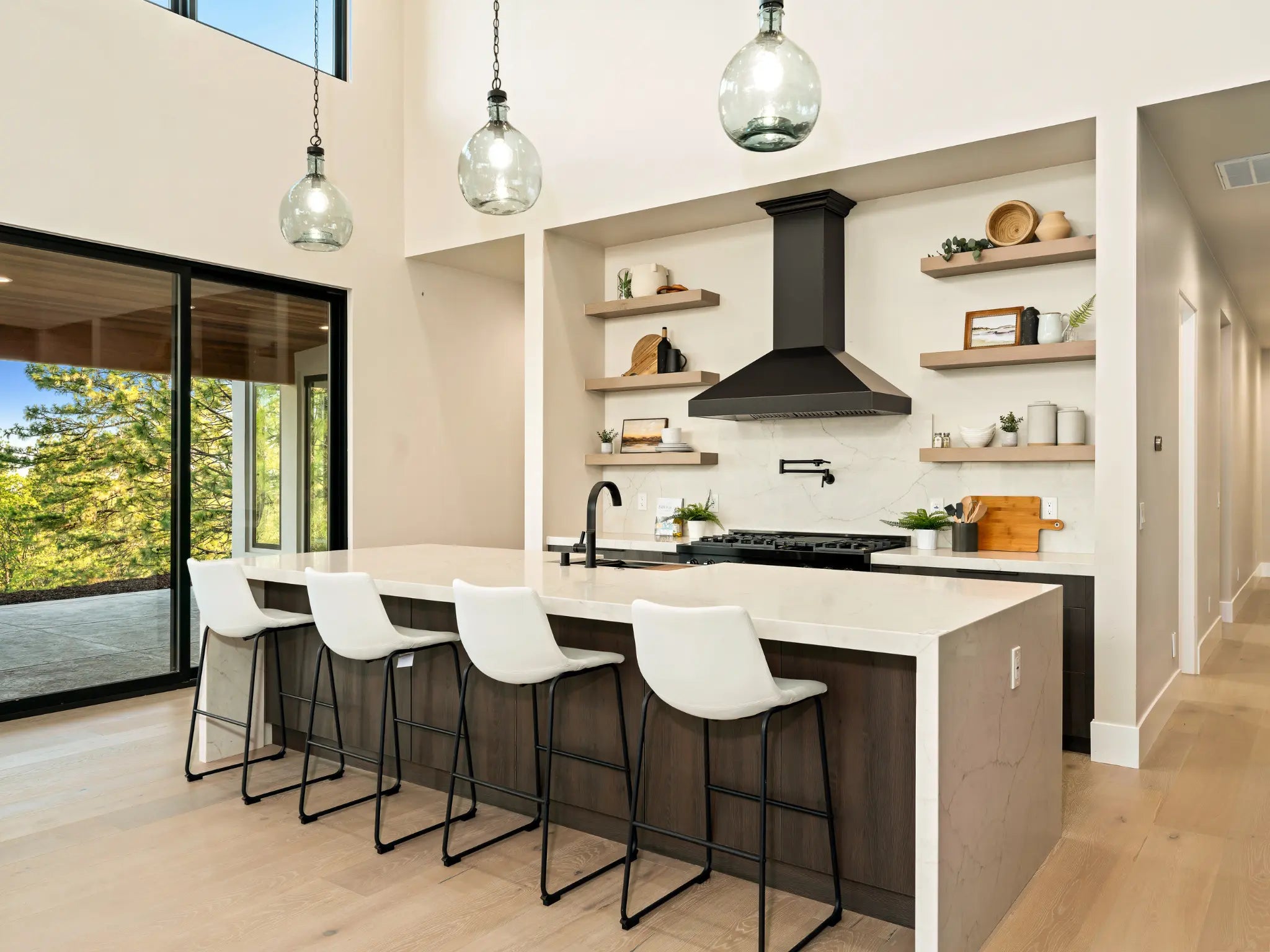 How to Incorporate Smart Technology into Your Kitchen Design